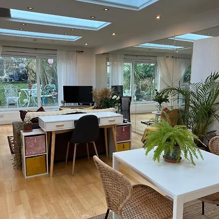 Beautiful Garden View Apartment London Exterior photo